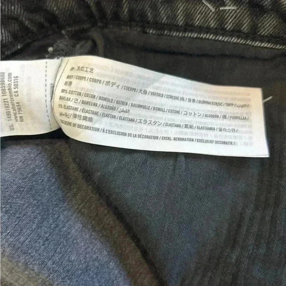 New with tag Abercrombie and Fitch the dad short high rise black shorts - Picture 6 of 7